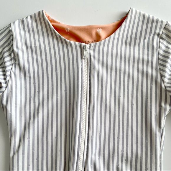 Coconut Avenue Surf Suit - size small - Picture 7 of 9